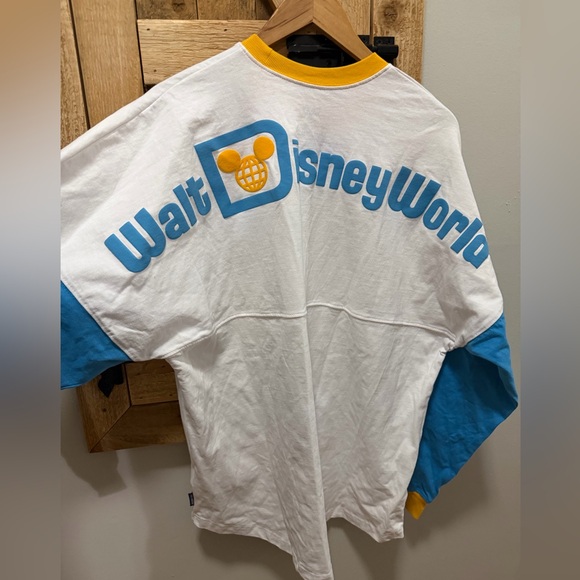 Walt Disney World Shirt Mens Large Spirit Jersey Vault Collection 50 Parks - Picture 6 of 7